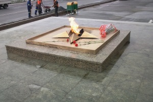 Оформление мемориала 'Вечный огонь' г. Владивосток